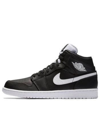 Air Jordan 1 Retro Mid ??Black White?? 554724-038